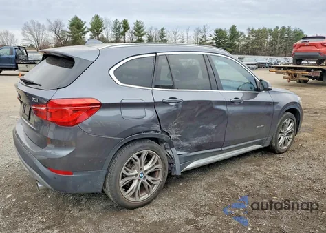 2017 BMW X1 xDrive28I z USA, uszkodzony, nr VIN WBXHT3Z35H4A57300